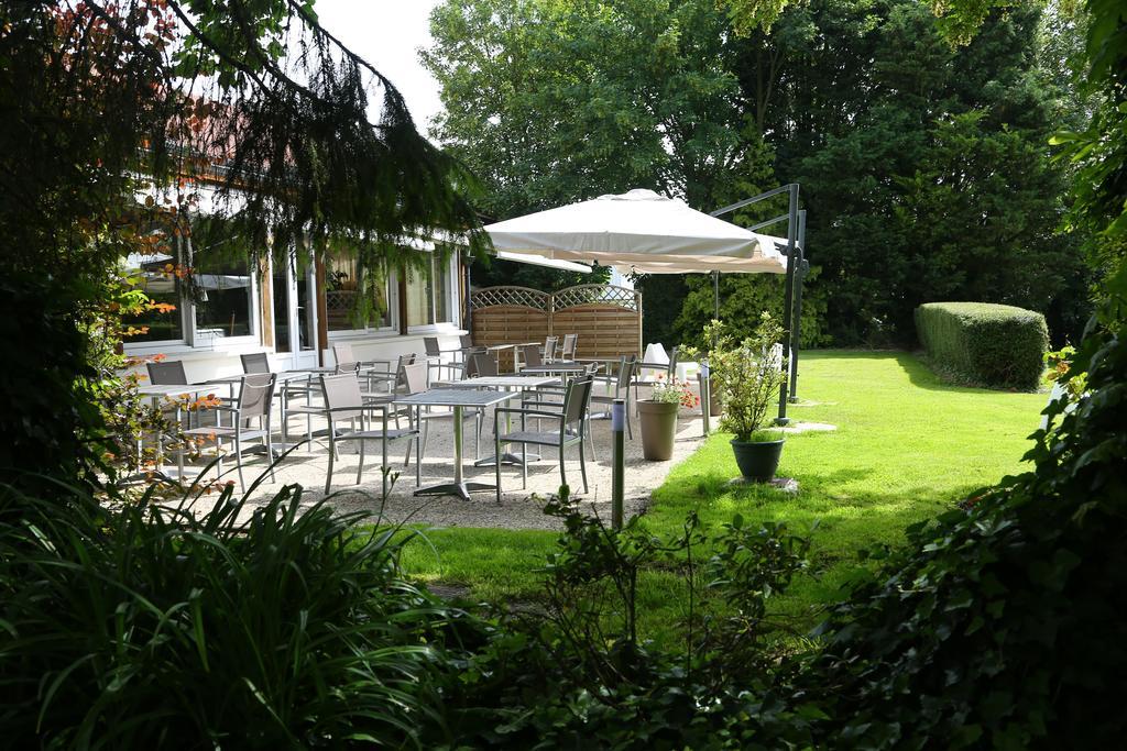 Logis Hotel & Restaurant - Le Manoir De Gavrelle Exteriör bild