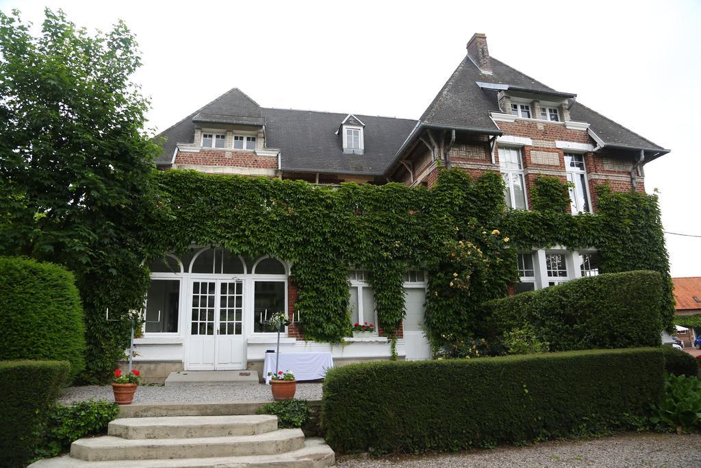 Logis Hotel & Restaurant - Le Manoir De Gavrelle Exteriör bild